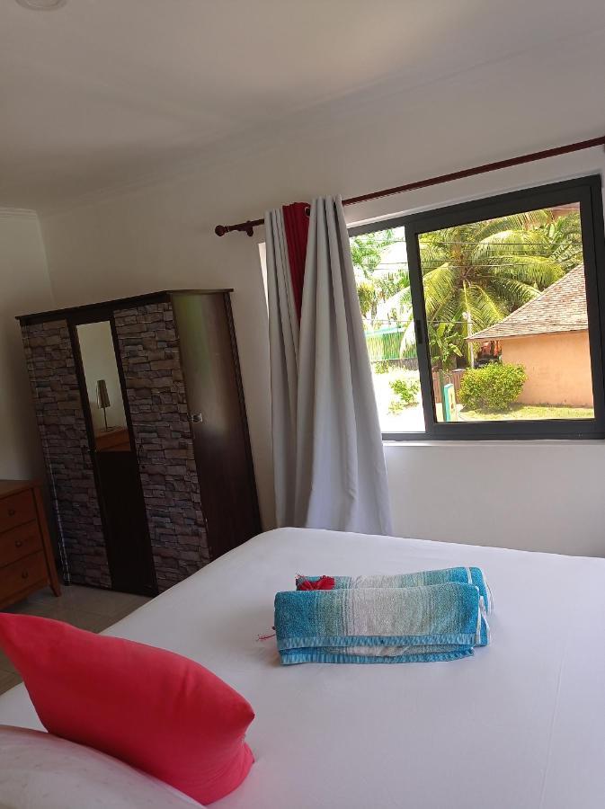 Les Forbans Selfcatering Apartment Takamaka Exterior foto